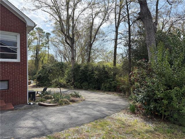1631 Maple Avenue, Albemarle, NC 28001