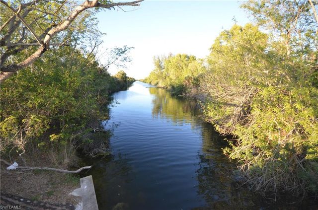 1001 NE 5th PL, Cape Coral, FL 33909