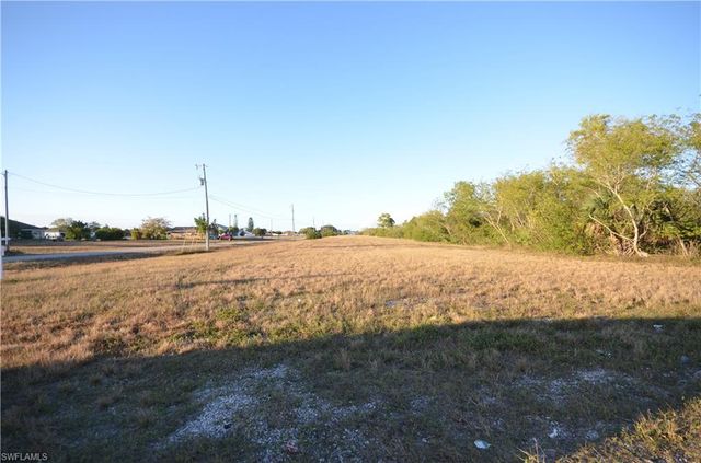 1001 NE 5th PL, Cape Coral, FL 33909