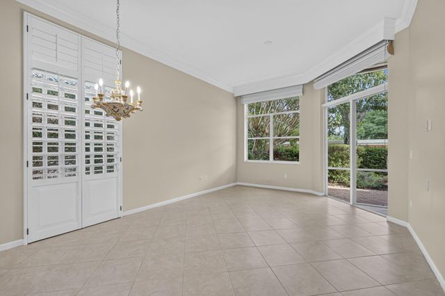 9937 Via Elegante, Wellington, FL 33411