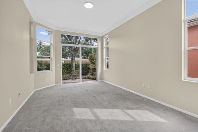 9937 Via Elegante, Wellington, FL 33411