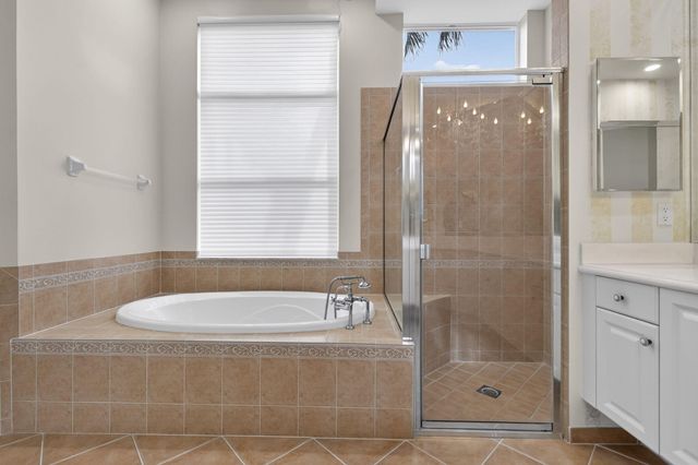 9937 Via Elegante, Wellington, FL 33411