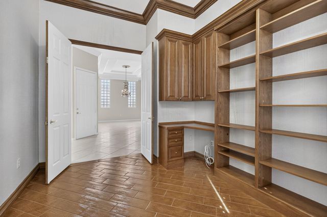 9937 Via Elegante, Wellington, FL 33411