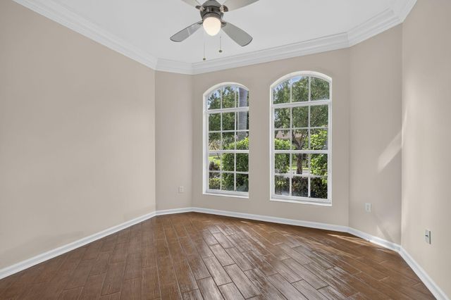 9937 Via Elegante, Wellington, FL 33411