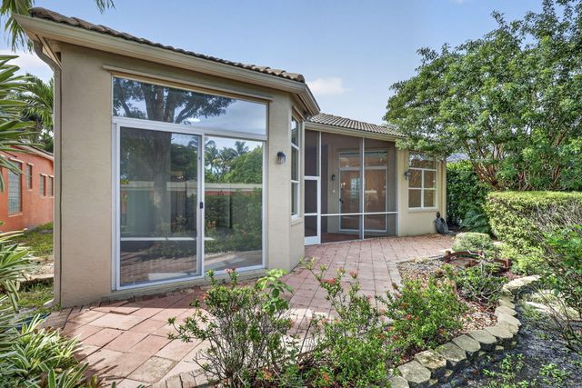 9937 Via Elegante, Wellington, FL 33411