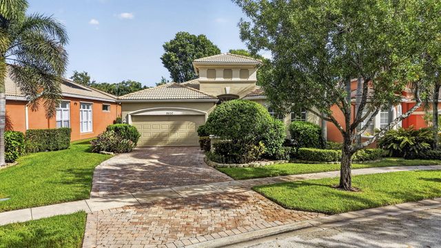 9937 Via Elegante, Wellington, FL 33411