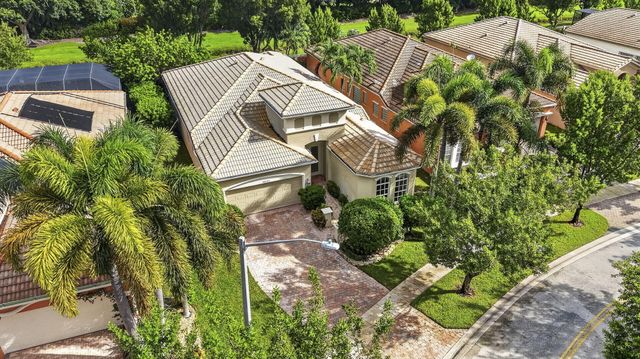 9937 Via Elegante, Wellington, FL 33411