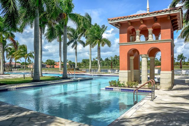 9937 Via Elegante, Wellington, FL 33411