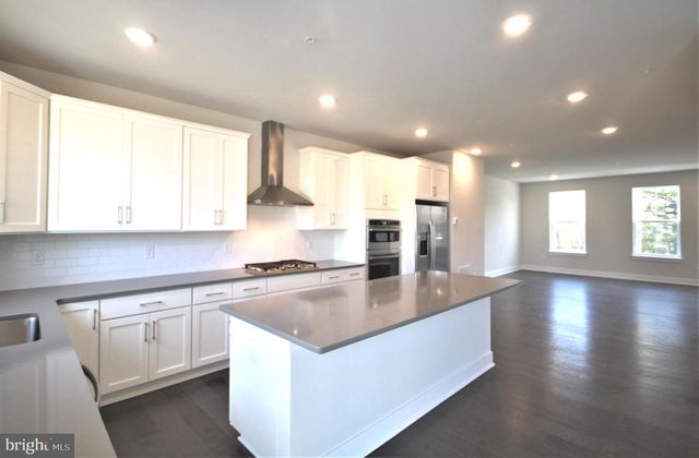 4856 STUMP RD, Pipersville, PA 18947