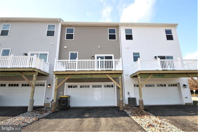 4856 STUMP RD, Pipersville, PA 18947
