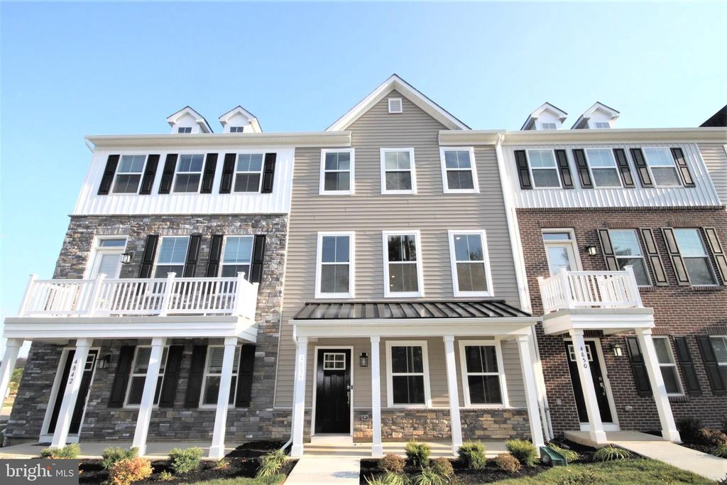 4856 STUMP RD, Pipersville, PA 18947