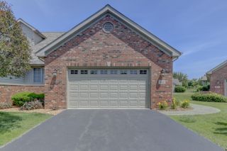 862 Boxwood Drive, Munster, IN 46321