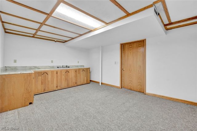 2190 Waterbury Drive, Uniontown, OH 44685