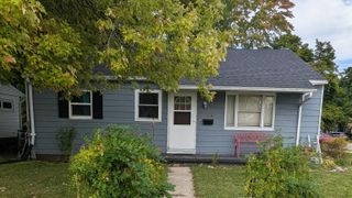 909 E Bellows Street, Mount Pleasant, MI 48858