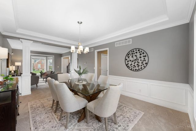 7556 Fox Chase Drive, West Chester, OH 45069