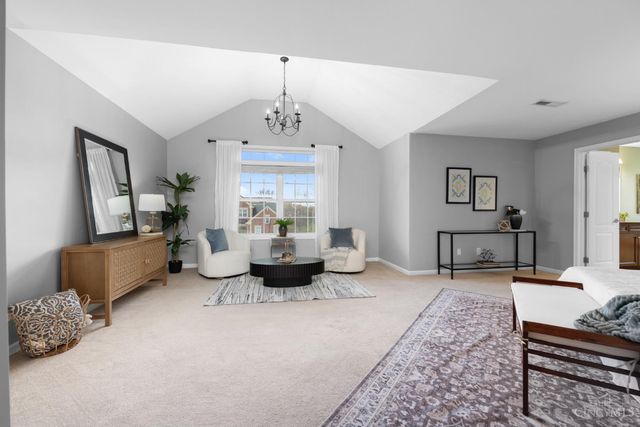 7556 Fox Chase Drive, West Chester, OH 45069