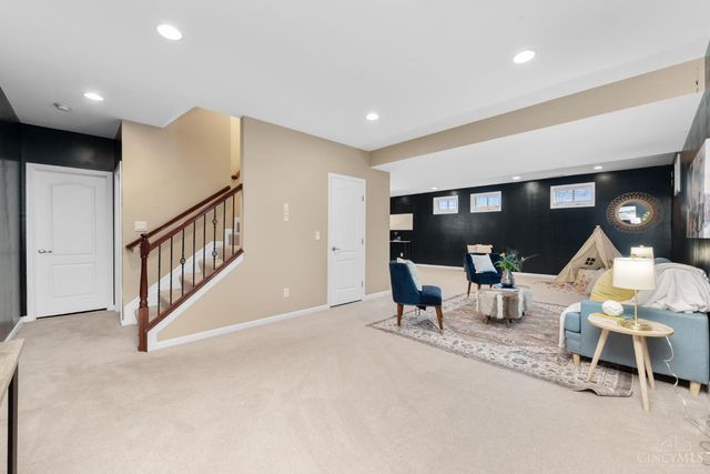 7556 Fox Chase Drive, West Chester, OH 45069