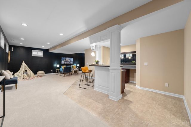 7556 Fox Chase Drive, West Chester, OH 45069