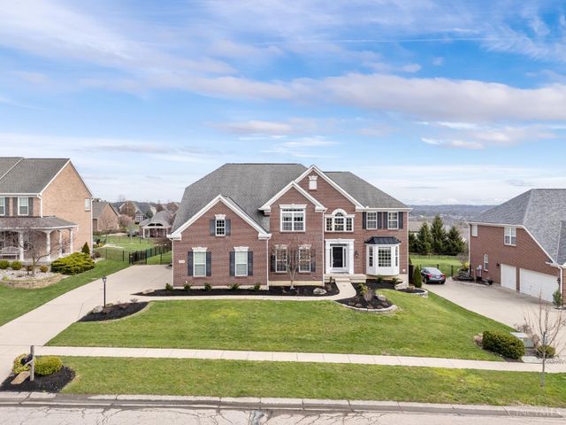 7556 Fox Chase Drive, West Chester, OH 45069