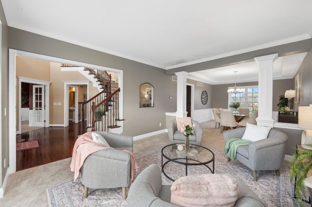 7556 Fox Chase Drive, West Chester, OH 45069