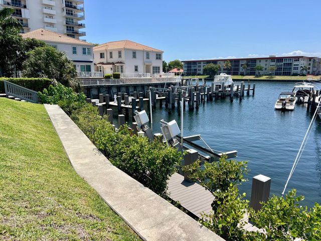 1155 Hillsboro Mile 403, Hillsboro Beach, FL 33062