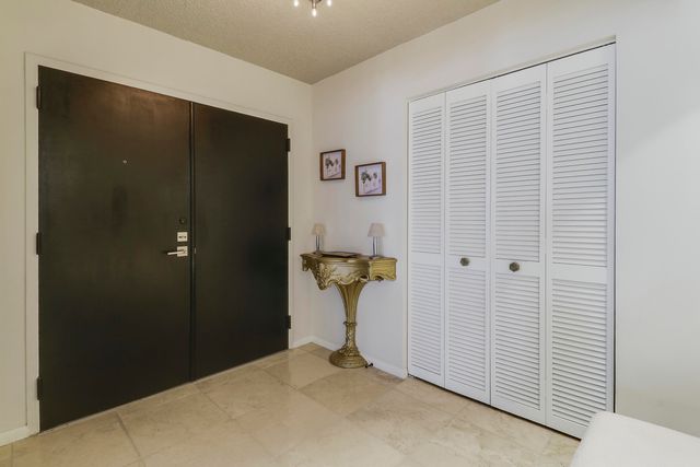 1155 Hillsboro Mile 403, Hillsboro Beach, FL 33062