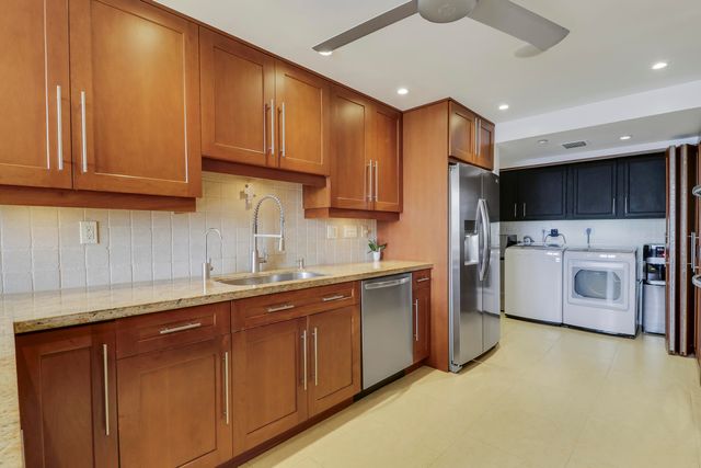 1155 Hillsboro Mile 403, Hillsboro Beach, FL 33062