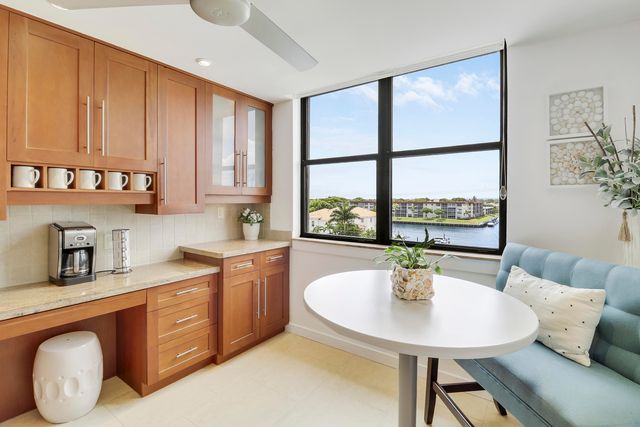 1155 Hillsboro Mile 403, Hillsboro Beach, FL 33062