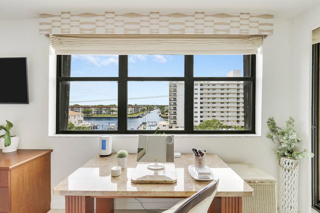 1155 Hillsboro Mile 403, Hillsboro Beach, FL 33062