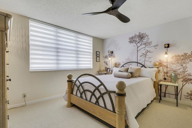 1155 Hillsboro Mile 403, Hillsboro Beach, FL 33062