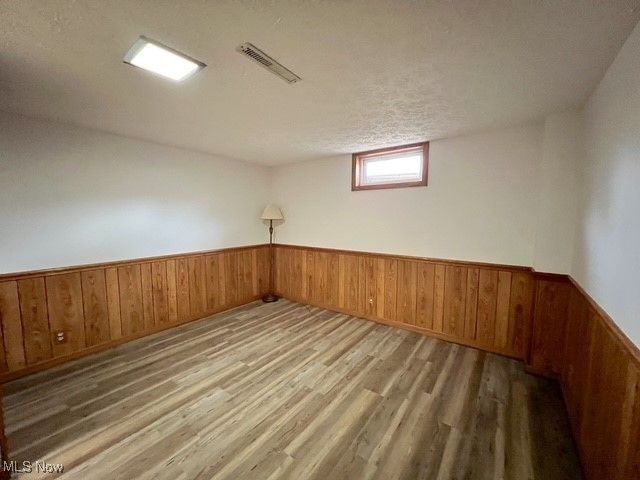 1041 Grant Avenue NW, New Philadelphia, OH 44663