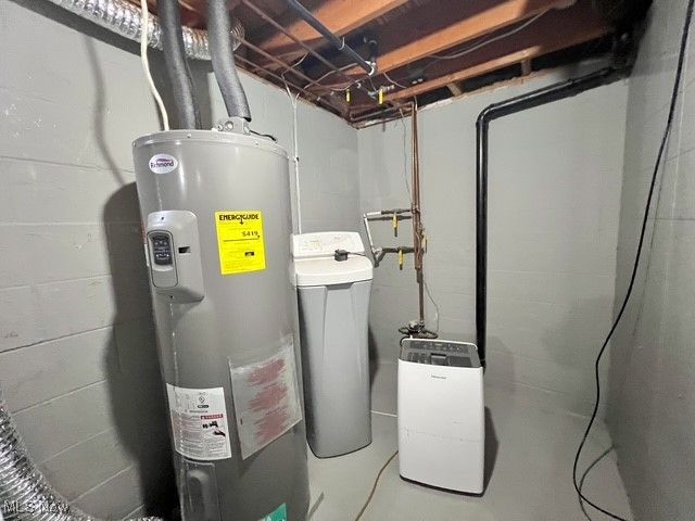 1041 Grant Avenue NW, New Philadelphia, OH 44663