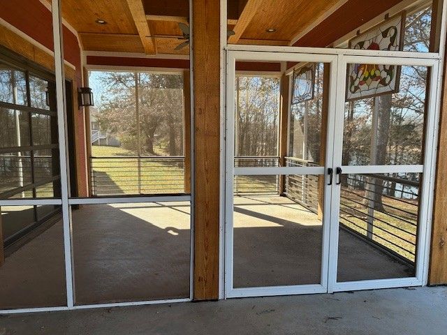 171 Cypress Point Dr, Winchester, TN 37398