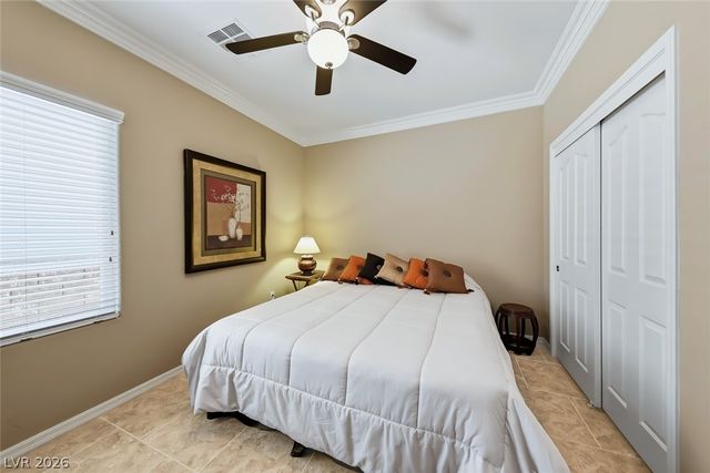 2404 Ozark Plateau Drive, Henderson, NV 89044