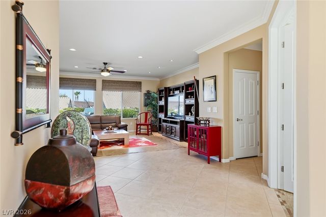 2404 Ozark Plateau Drive, Henderson, NV 89044