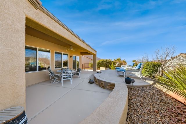 2404 Ozark Plateau Drive, Henderson, NV 89044