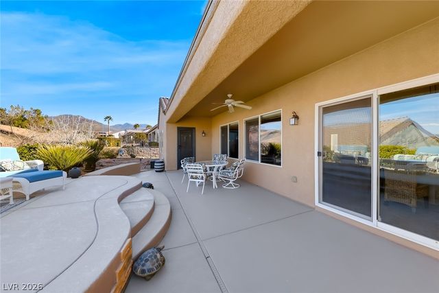 2404 Ozark Plateau Drive, Henderson, NV 89044