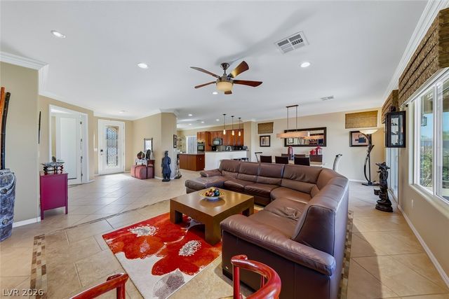 2404 Ozark Plateau Drive, Henderson, NV 89044