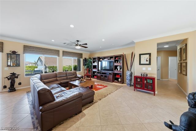 2404 Ozark Plateau Drive, Henderson, NV 89044