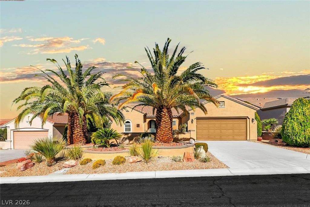 2404 Ozark Plateau Drive, Henderson, NV 89044