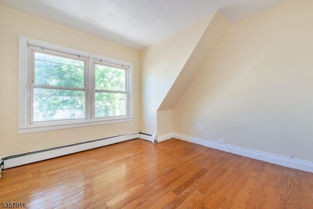 152 Greenwood Ave 2, East Orange City, NJ 07017