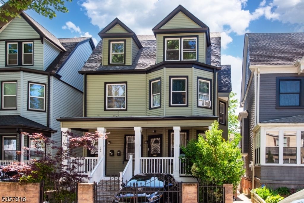 152 Greenwood Ave 2, East Orange City, NJ 07017
