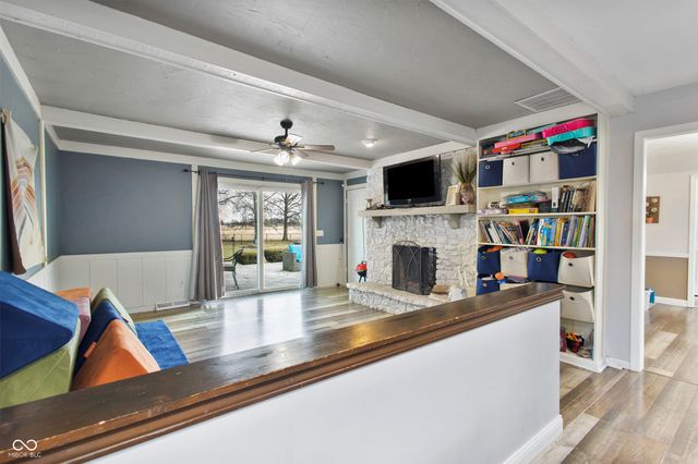 11126 N Eagles Nest Court, Fairland, IN 46126