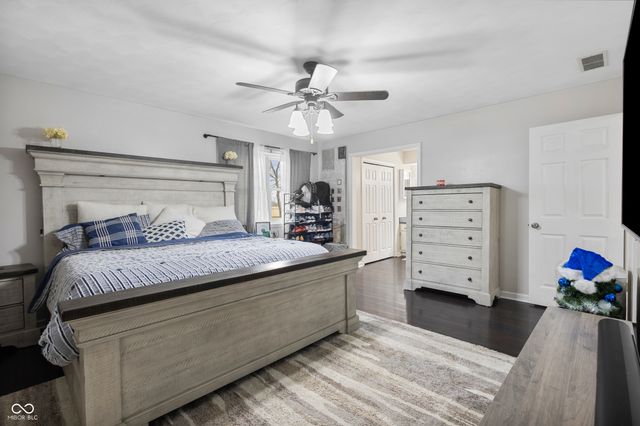 11126 N Eagles Nest Court, Fairland, IN 46126