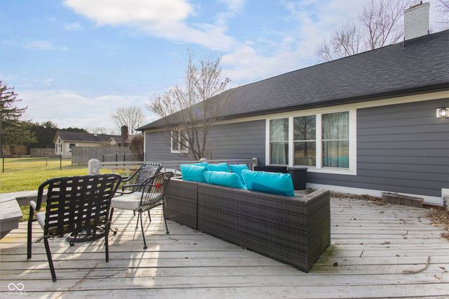 11126 N Eagles Nest Court, Fairland, IN 46126