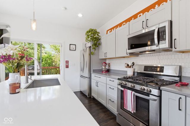 5734 Indianola Avenue, Indianapolis, IN 46220