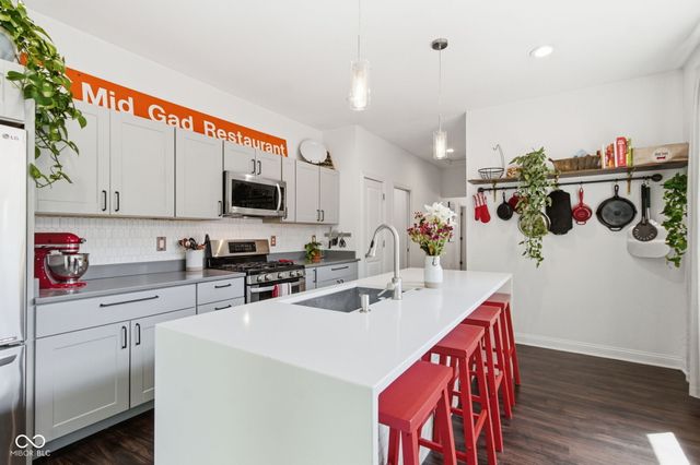 5734 Indianola Avenue, Indianapolis, IN 46220