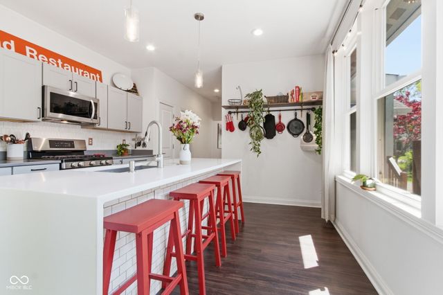 5734 Indianola Avenue, Indianapolis, IN 46220