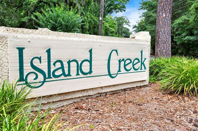 206 Island Creek Lane, Savannah, GA 31410