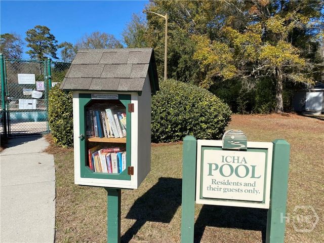 206 Island Creek Lane, Savannah, GA 31410